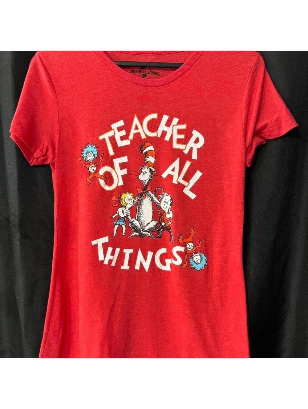 Universal Studios Dr. Seuss Teacher Graphic T-Shirt Women's Large Red